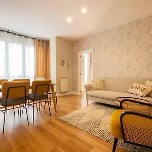 Lujo Y Comodidad Tu Refugio Con Estilo Y Amplitud San Sebastián